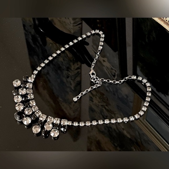 3 For $30 Beautiful Y2K Sparkling Black and Gray Rhinestone Necklace - Picture 6 of 9